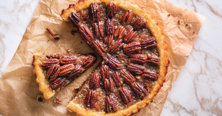 10 Authentic Amish Bread Recipes Insanely Good   Homemade Amish Pecan Pie 750x393 