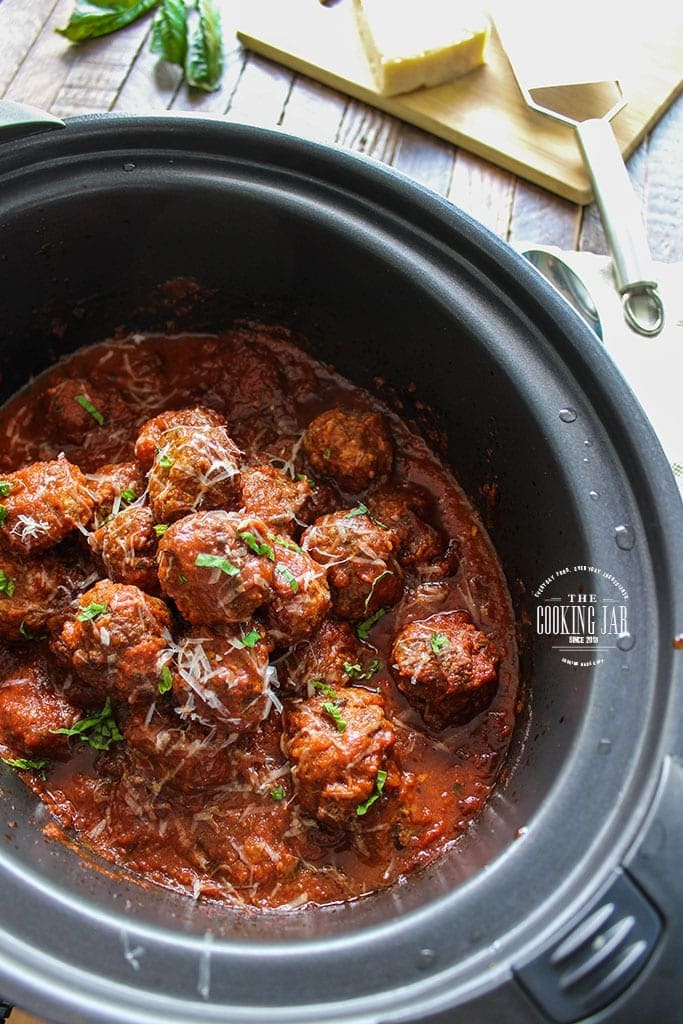 https://insanelygoodrecipes.com/wp-content/uploads/2023/08/Slow-Cooker-Italian-Meatballs.jpg