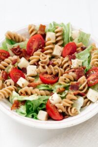 Bacon, Lettuce and Pasta Salad with Cheese