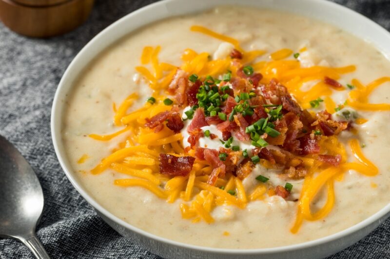 Easy Crockpot Potato Soup to Put on Repeat