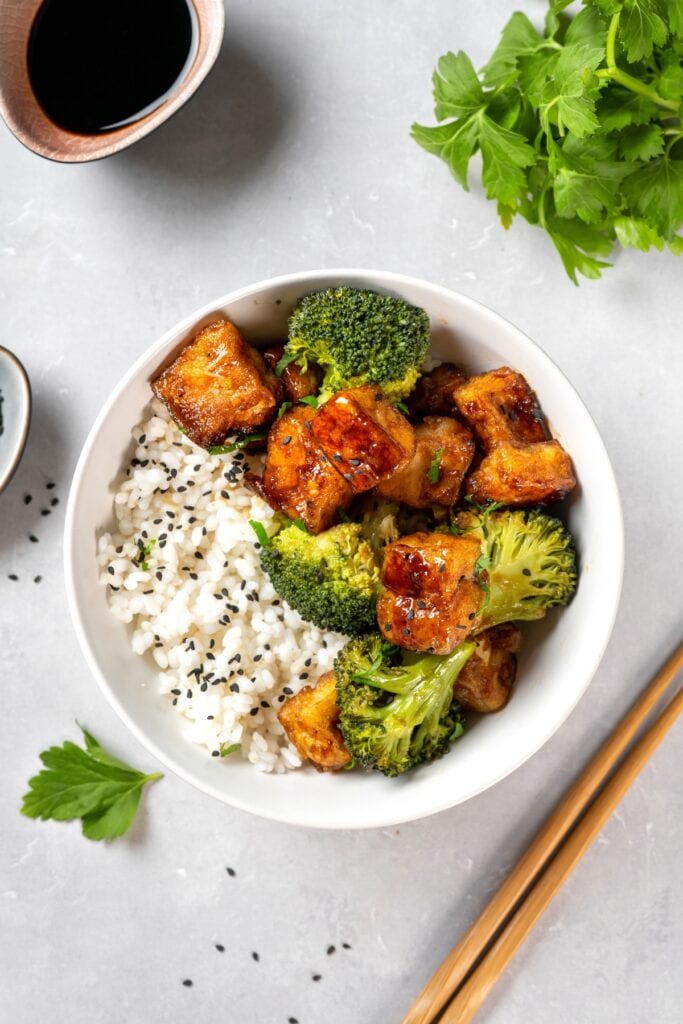 Fried Vegan Tofu with Broccoli and Rice