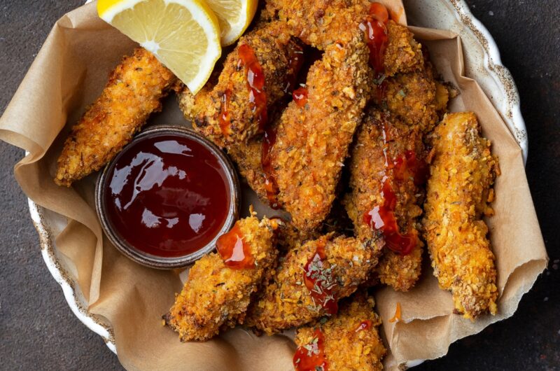 17 Best Dipping Sauces for Chicken Tenders
