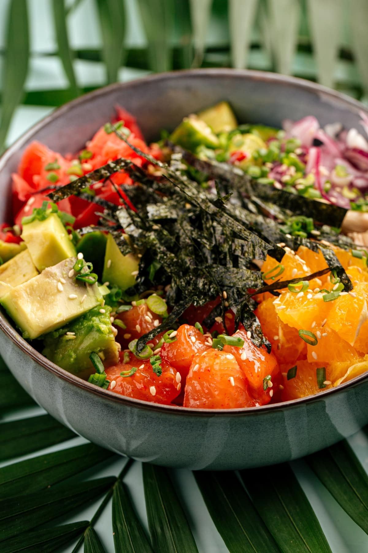 Spicy Salmon Poke Bowls with Rice and Vegetables