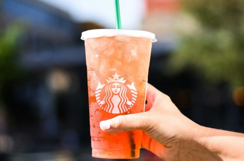 17 TikTok Starbucks Drinks (+ How to Order Them)