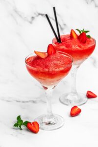 Strawberry Frose Smoothie Cocktail