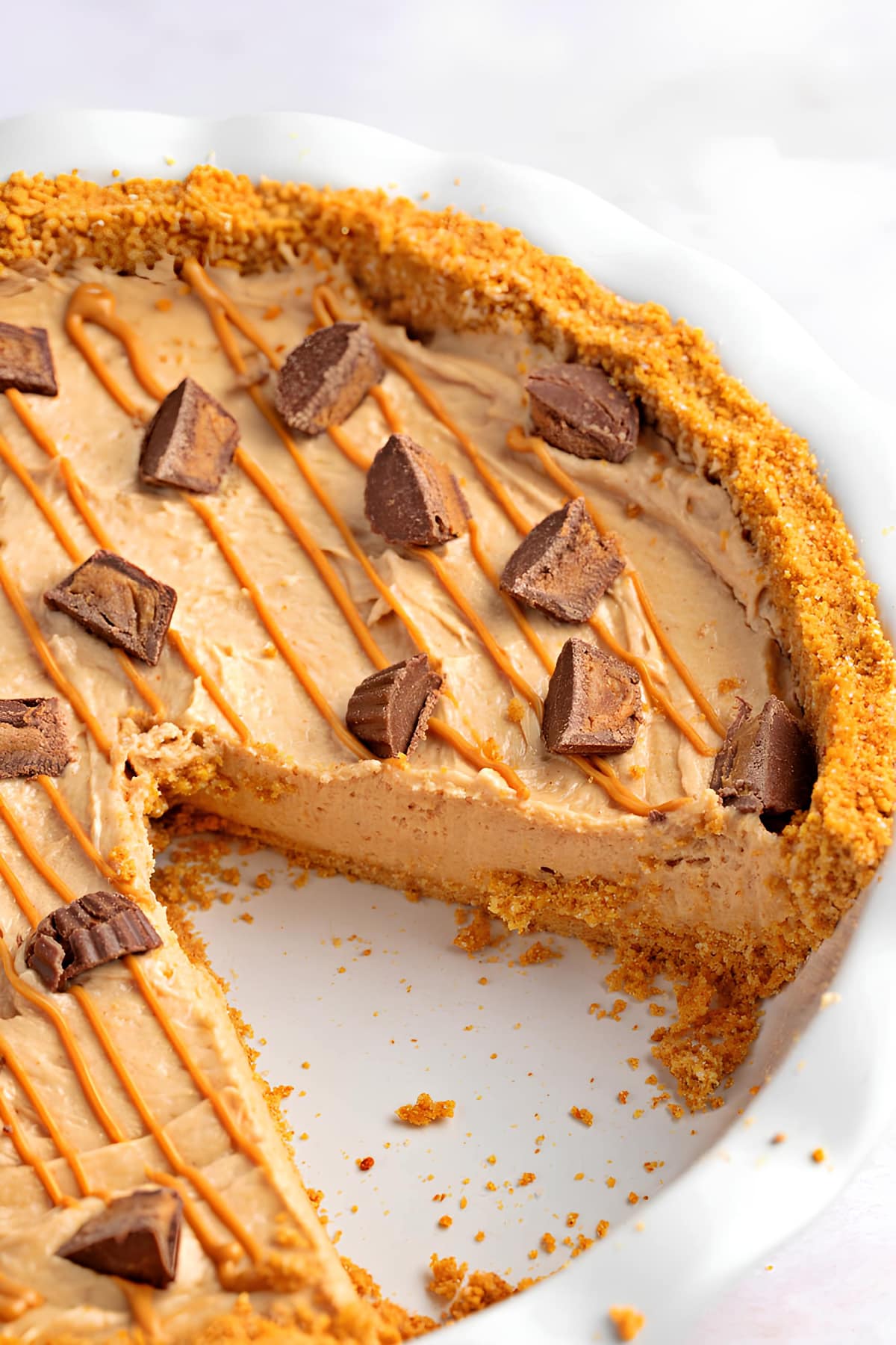Homemade No-Bake Peanut Butter Pie with Graham Cracker Crust and Chocolate Cups