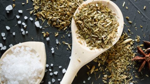 Italian Seasoning with Dried Oregano and Thyme