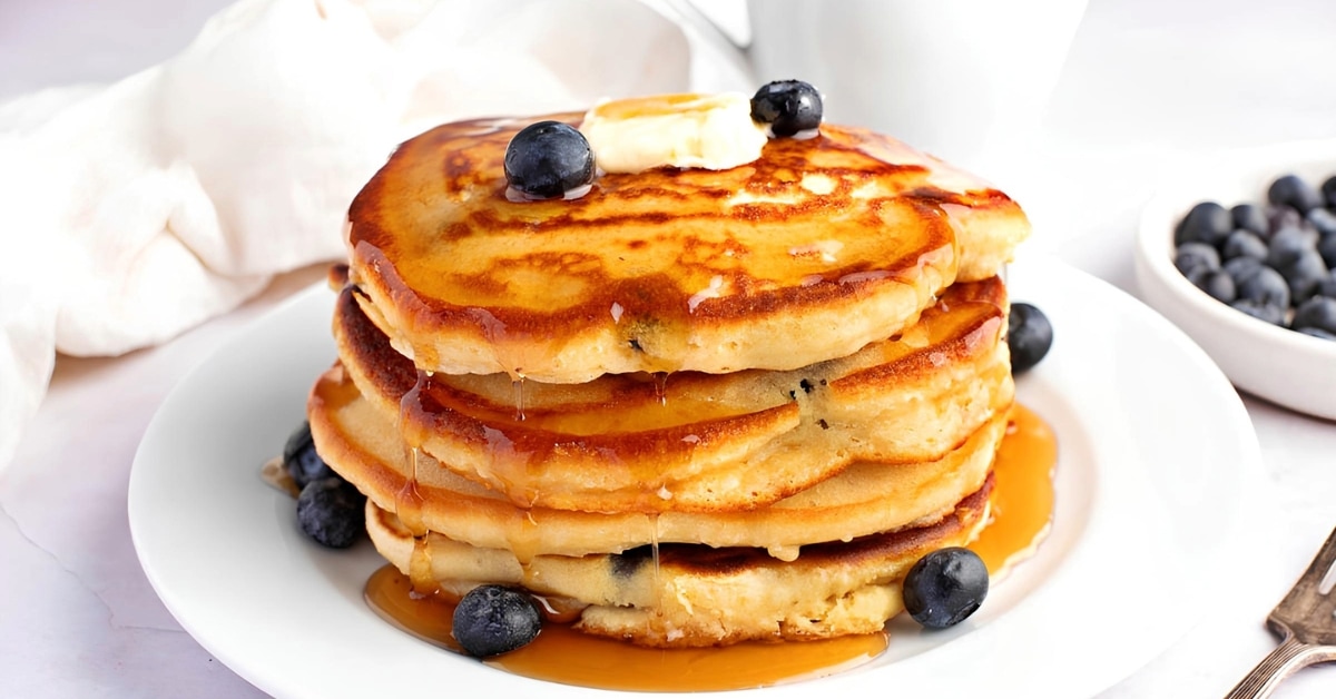 Fluffy Blueberry Pancakes Easy Recipe Insanely Good