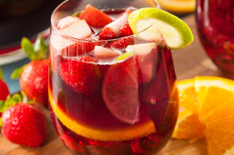 The Best Red Sangria (Easy Recipe)