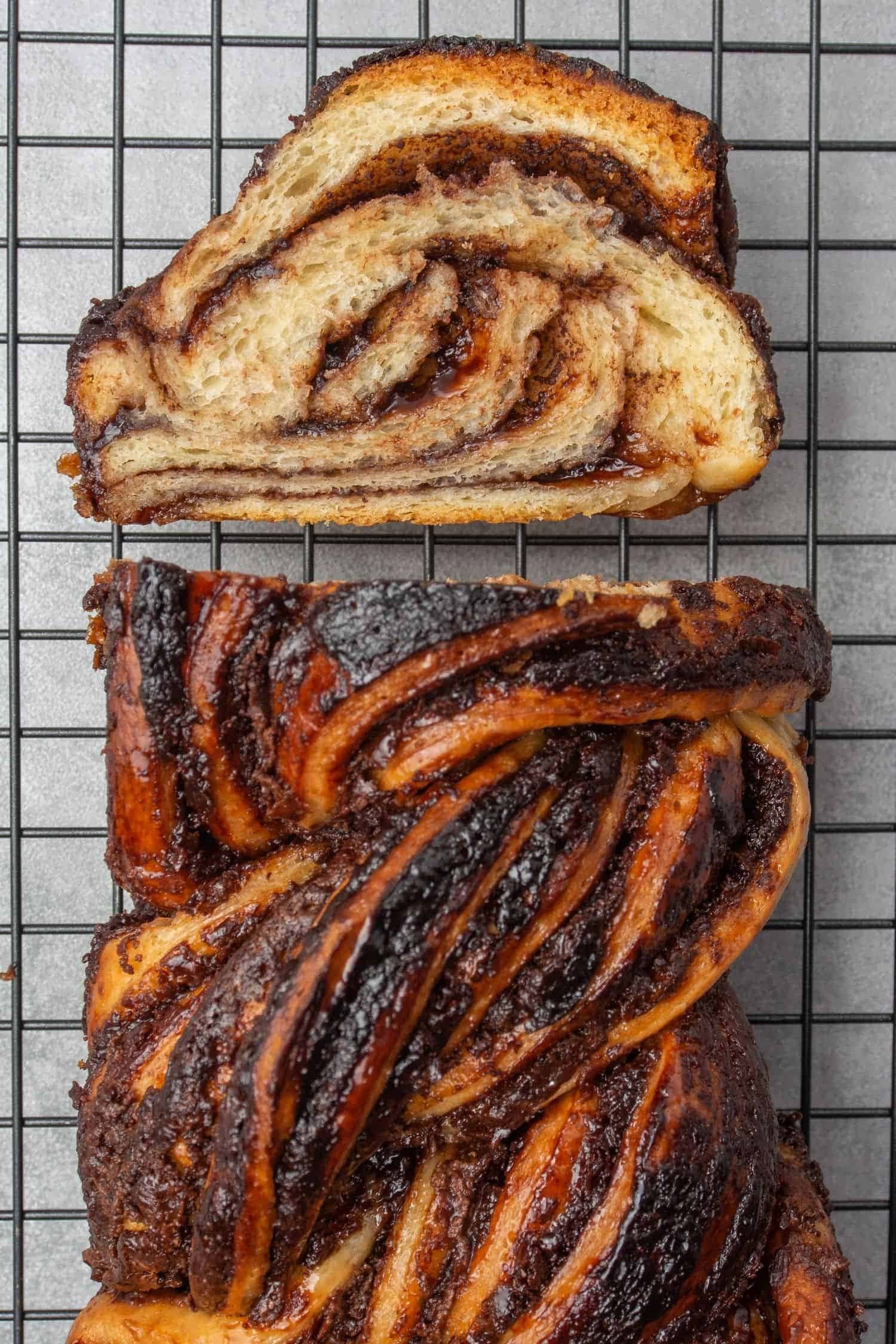 Sweet braided bread in a cooling rack. 
