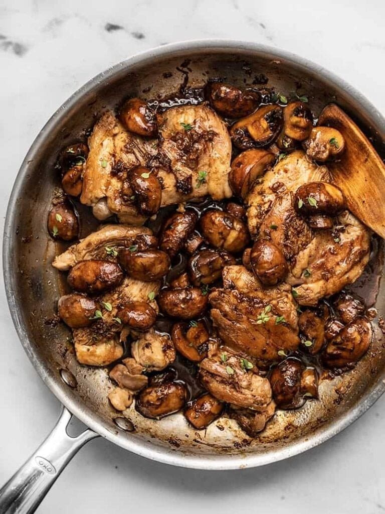 Homemade Chicken and Mushrooms with Balsamic Vinegar