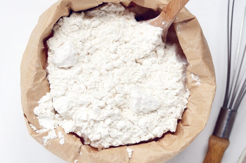 Best Cake Flour Substitute (2 Ingredients)