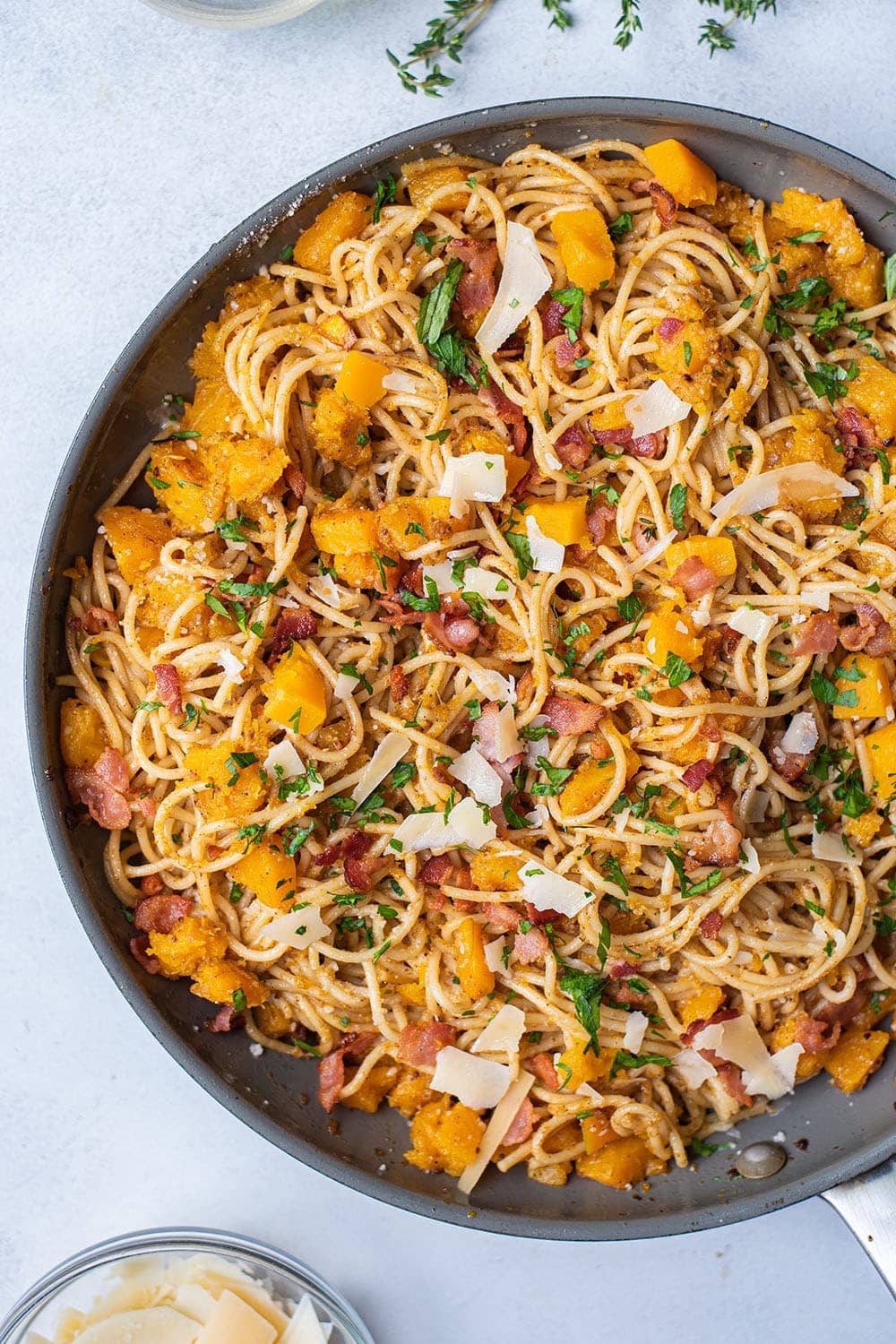 Hearty spaghetti with butternut squash and bacon