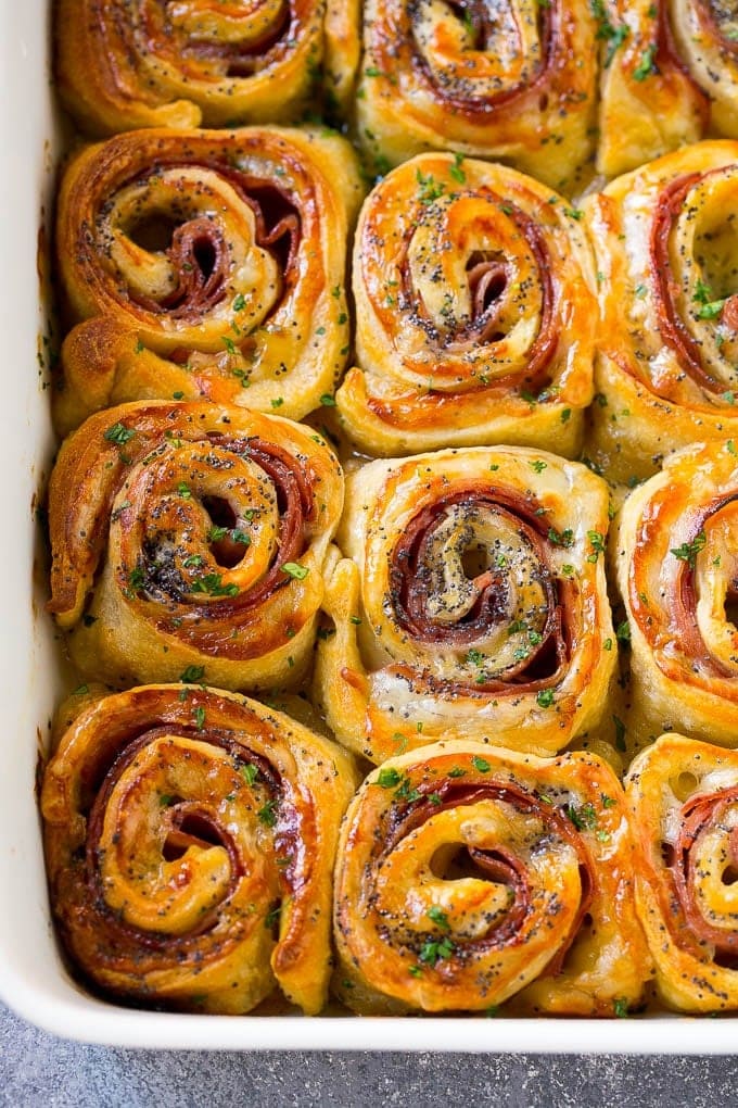 Crunchy and Gooey Ham and Cheese Pinwheels