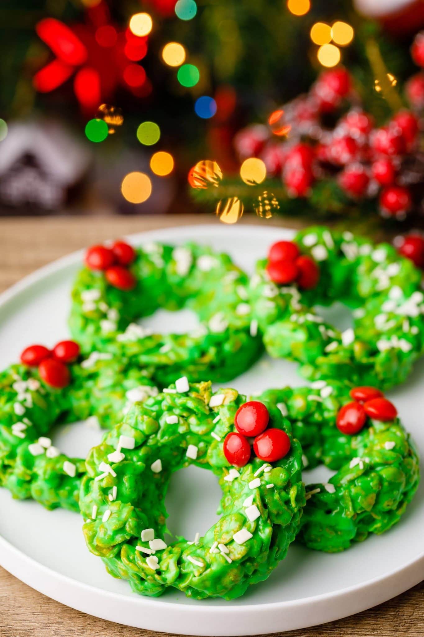 Christmas wreath inspired cookies with M&Ms. 