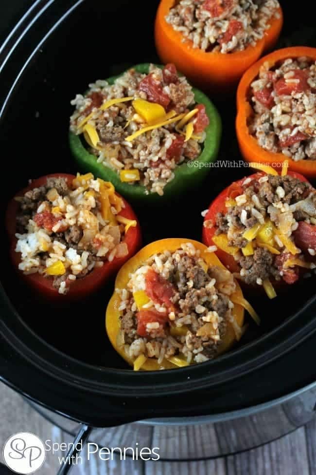 Stuffed Peppers on slow cooker with long grain rice, ground beef, diced tomatoes, cheese and Italian seasoning filling