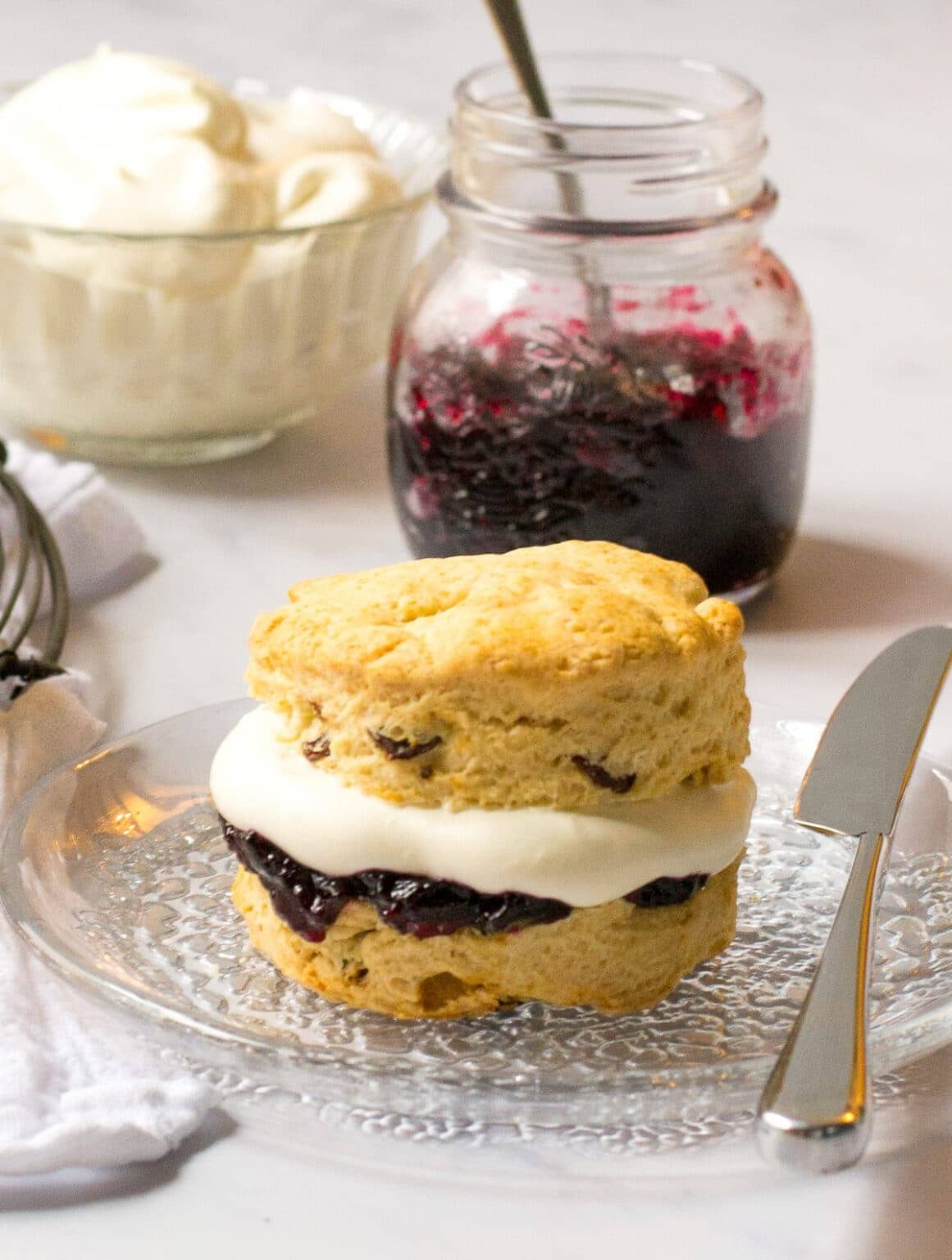 Scone with blueberry and cream filling. 