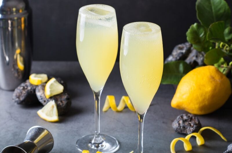 French 75 (Classic Cocktail Recipe)