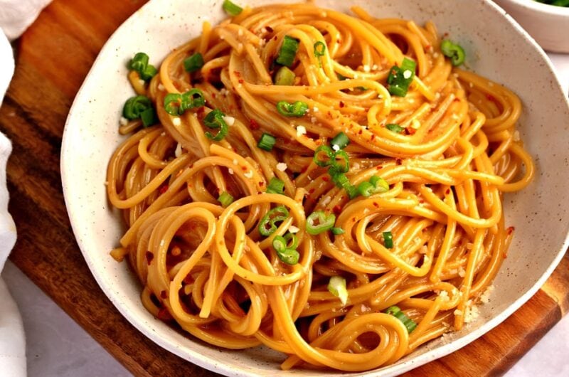 Best Garlic Noodles (+ Easy Recipe)