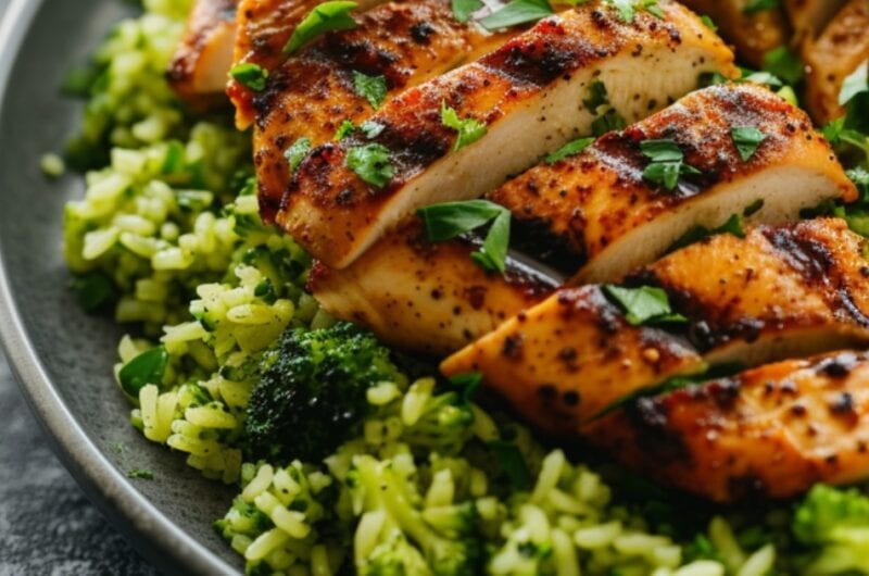 17 Easy Riced Broccoli Recipes (+ How to Make It)
