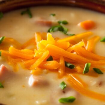Best Beer Cheese Soup (Easy Recipe)