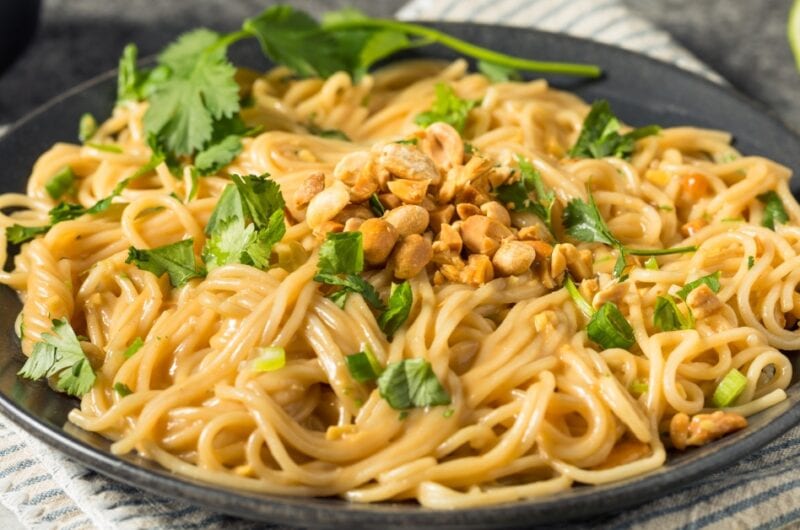 Thai Peanut Noodles (Easy Recipe)
