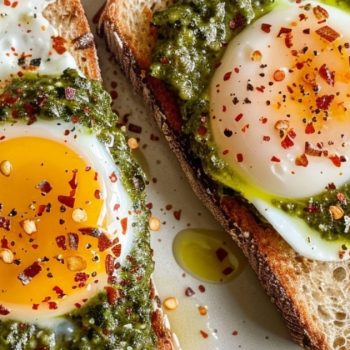 Pesto Eggs (Viral TikTok Recipe)