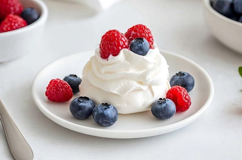 Mini Pavlovas