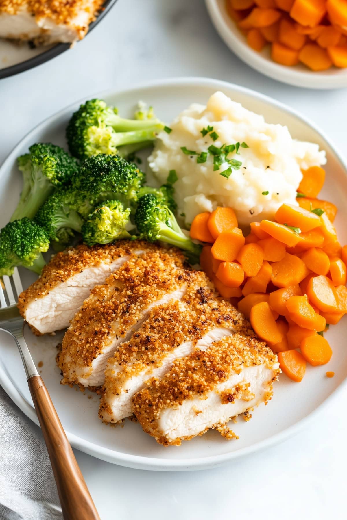 Baked ranch chicken with carrots, broccoli and mashed potatoes