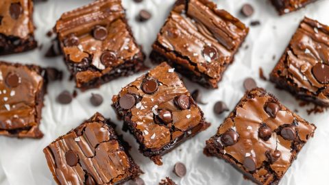 Perfectly baked Nutella brownies with a hint of hazelnut.