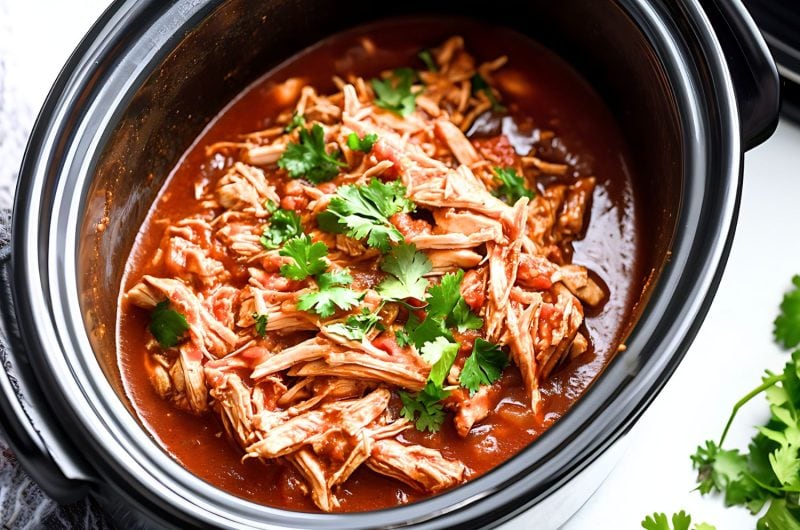 Slow Cooker Chicken Tinga