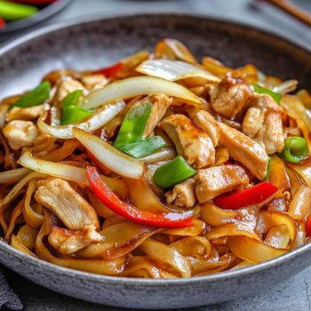 Chicken Chow Fun