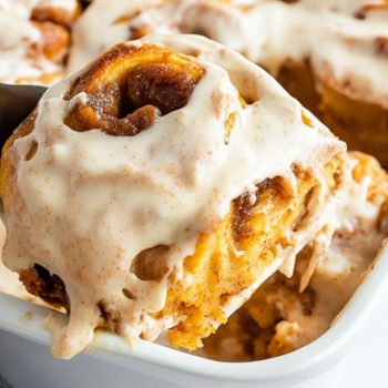 Pumpkin Cinnamon Rolls