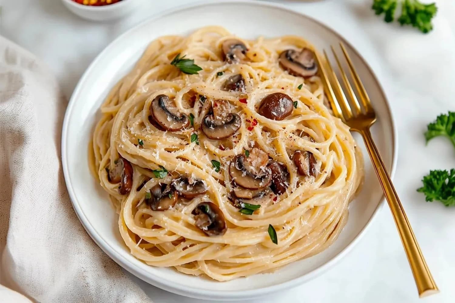 Creamy Miso Mushroom Pasta